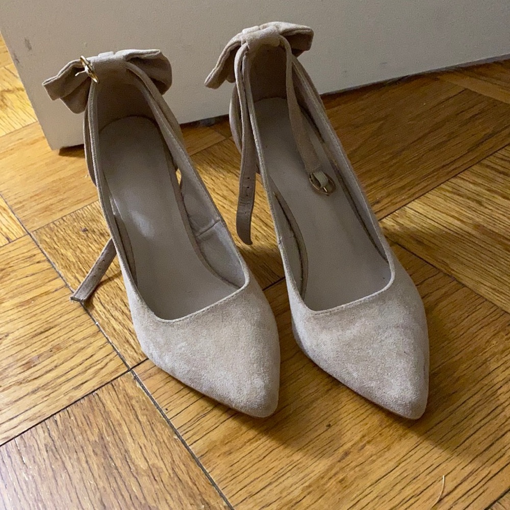 Fashare suede nude heels women size 10